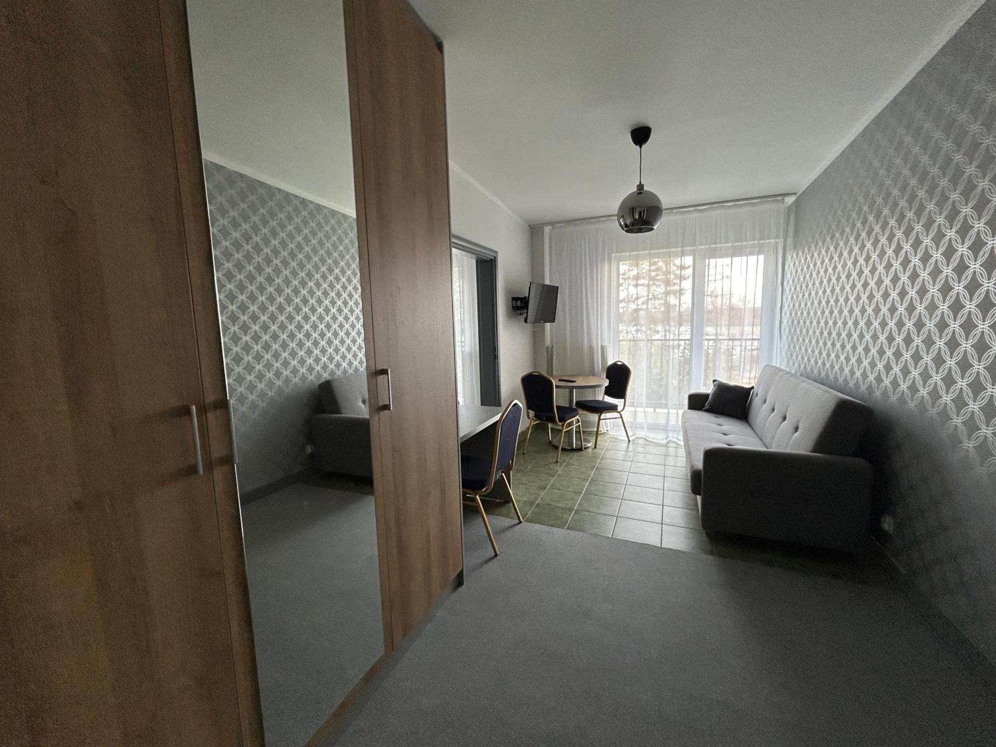 Gosciniec Nad Zalewem Sosina Hotel Jaworzno Eksteriør billede